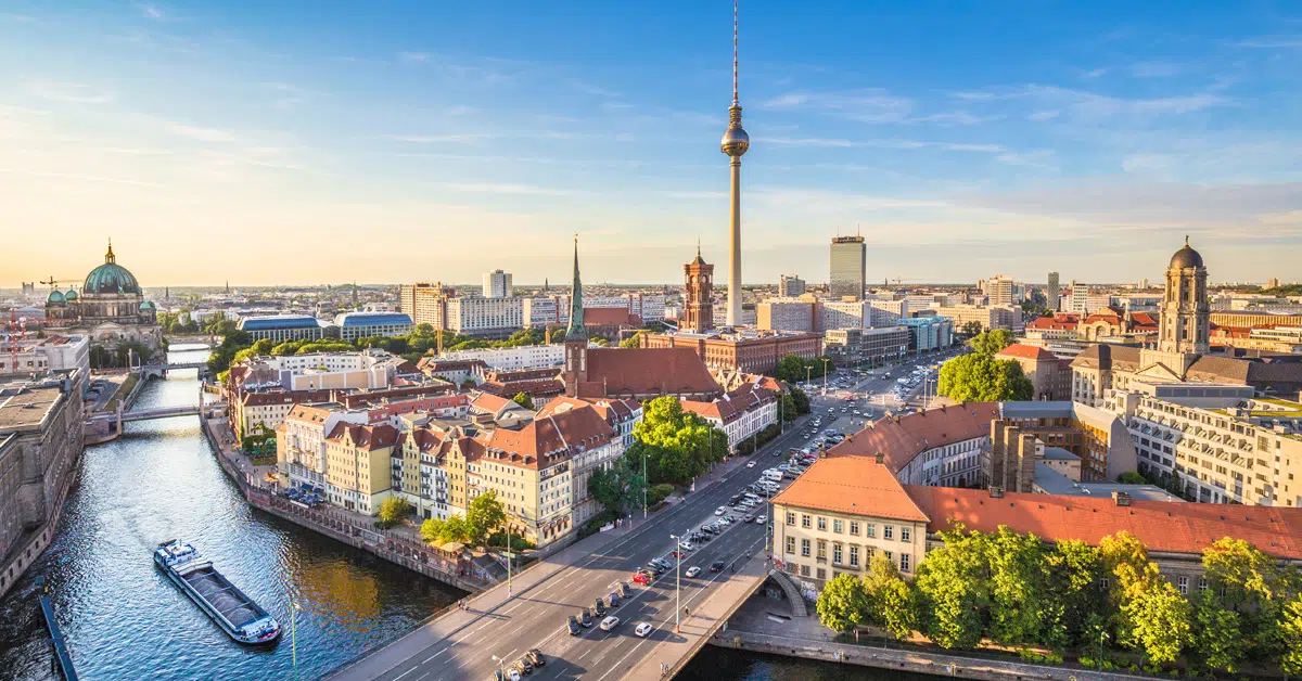 Should Investors Underweight Euro Area Equities Given Trade Wars, Elections, and the Weak Growth Outlook?